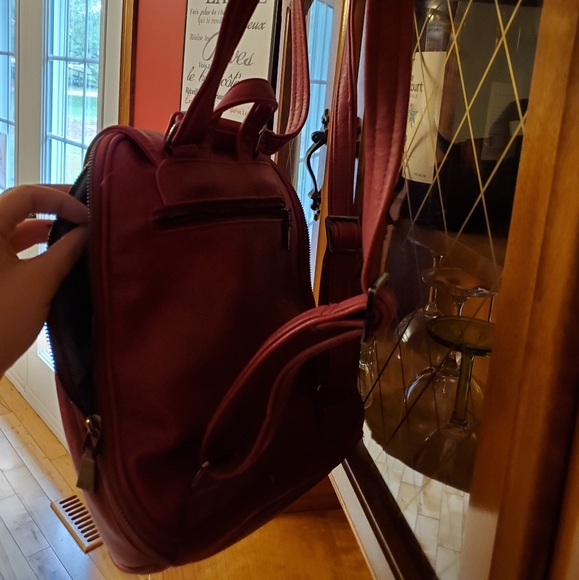 Purse - Picture 2 of 2